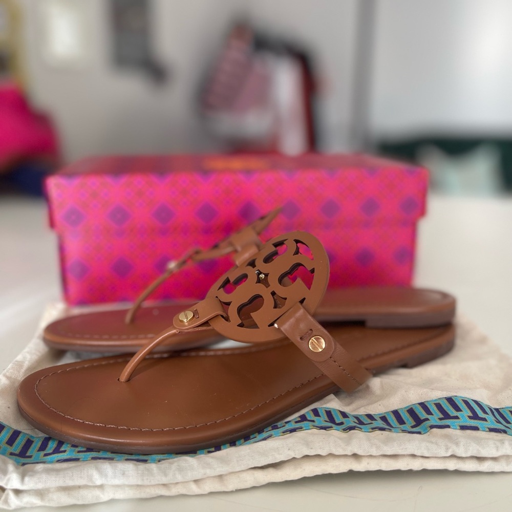 TORY BURCH MILLER SANDAL LIKE NEW 10 CALF